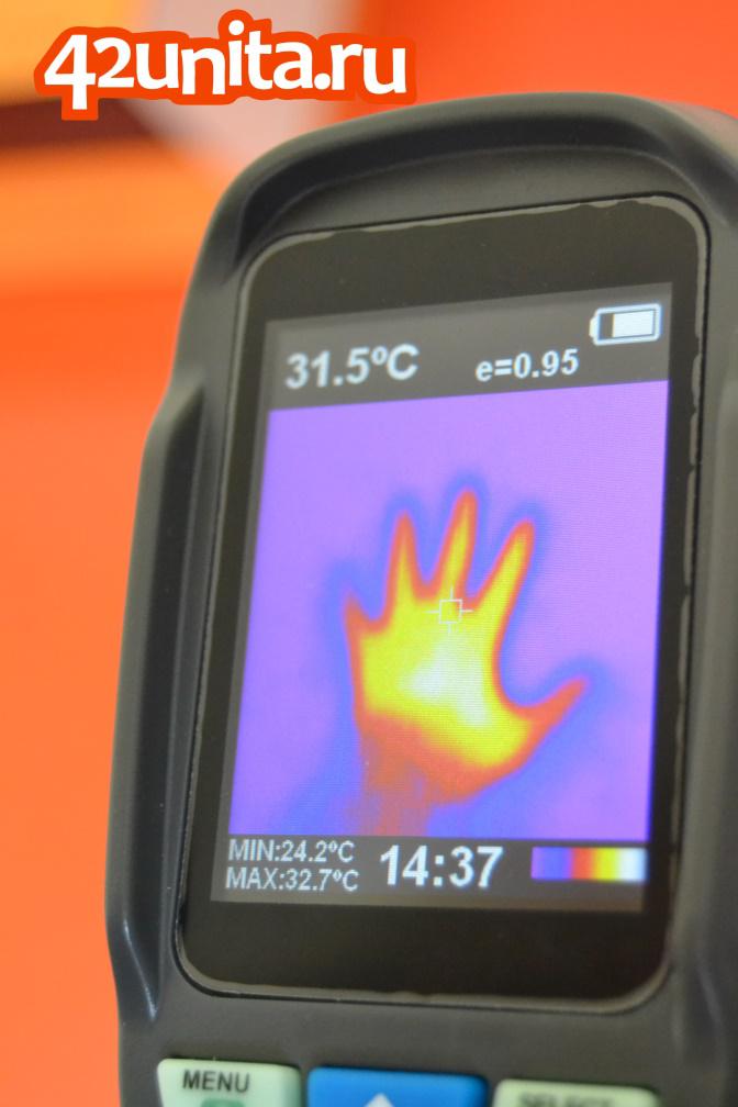 Термальное изображение на экране тепловизора HT-02